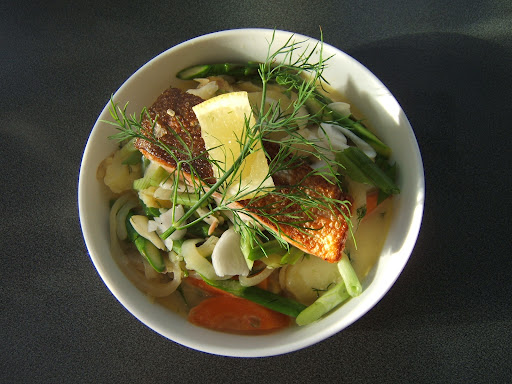 Суп из лосося (Laxsoppa)